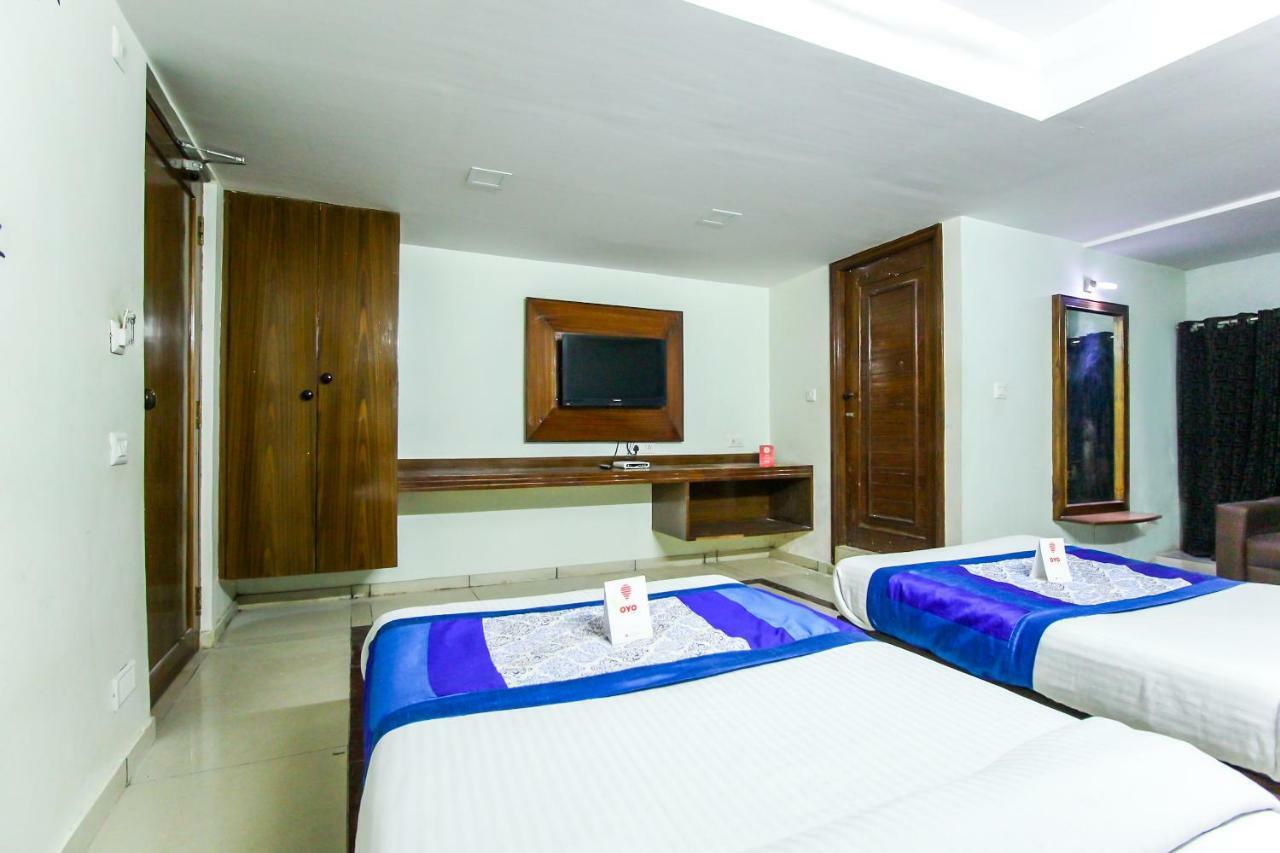 Hotel Seven Ahmadabad Zewnętrze zdjęcie