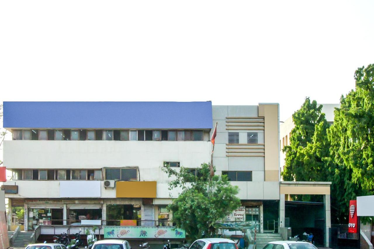 Hotel Seven Ahmadabad Zewnętrze zdjęcie